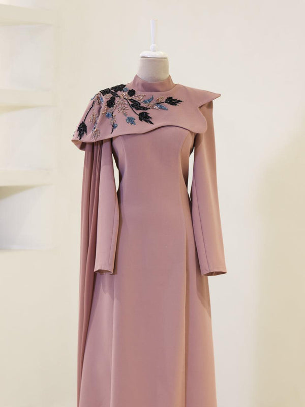 evening islamic dresses Modest Muslim Womens Luxury Beaded Tulle Dress youll make a statement while feeling comfortable and stylish Nude Luxury Long Sleeves Muslim