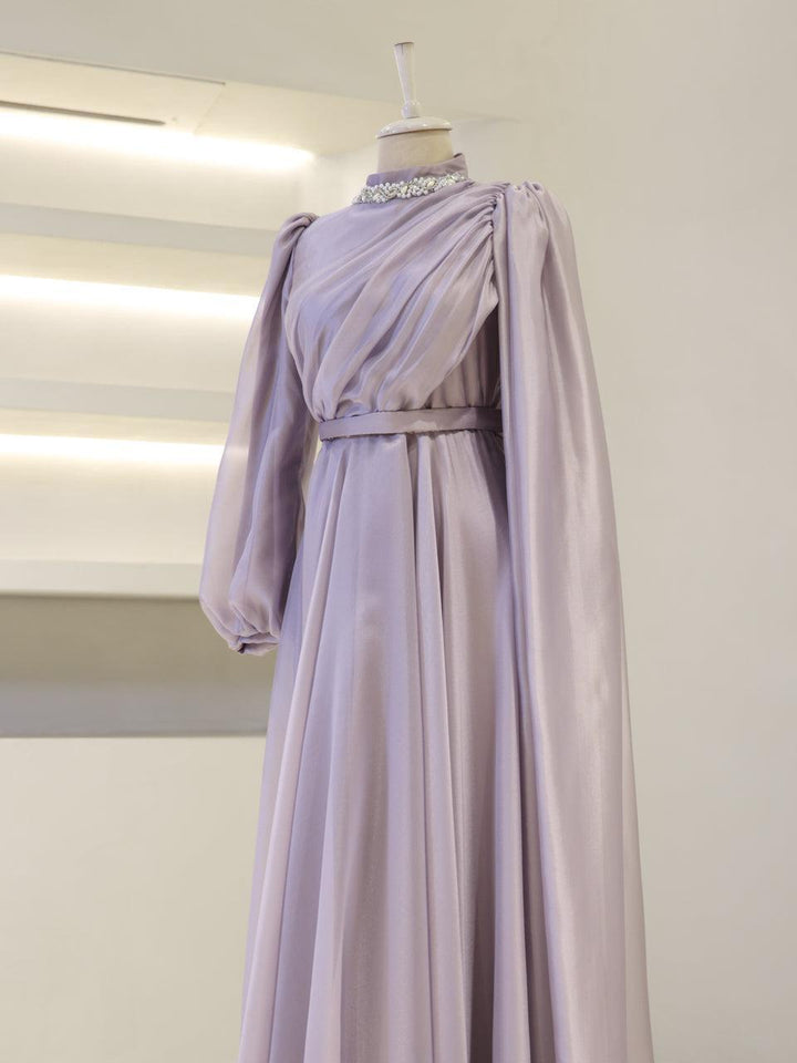 Erkak uchun olat va jinsiy olatni massaji Chuqur tomoqli sargish